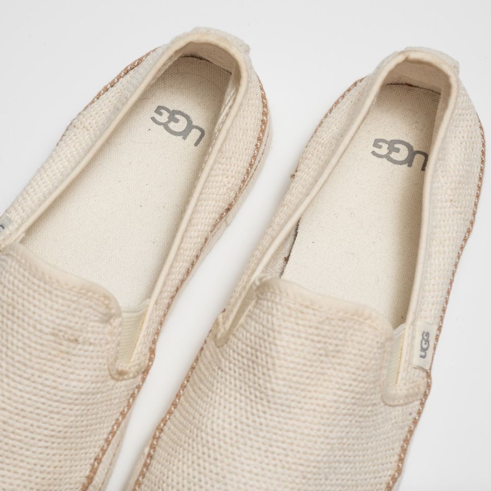 Uggs Bren Slip-On Sneaker size 9 - Picture 6 of 12